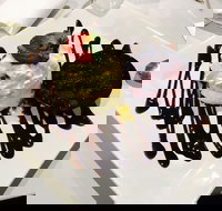 Charlie's Family Restaurant - Tourism Cairns