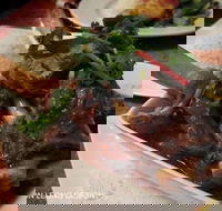 Muoi's Feast - Tourism Cairns