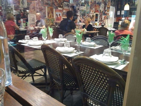 Banana Leaf Thai Restaurant - Tourism Cairns 0