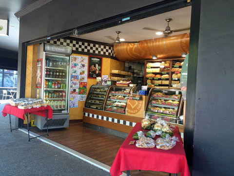 Brumby's - Bulimba - Tourism Cairns 0