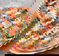 Lucky's  Pep's - Newport - Tourism Cairns