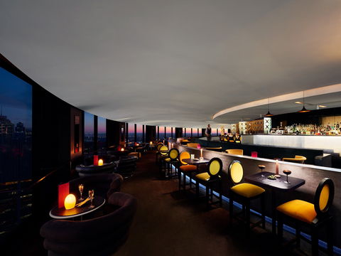 O Bar And Dining - Tourism Cairns 1