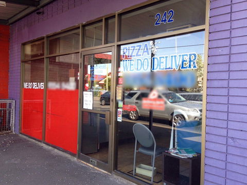 Pizza On Bell - Tourism Cairns 0