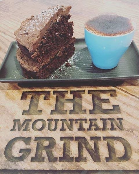 The Mountain Grind - Tourism Cairns 0
