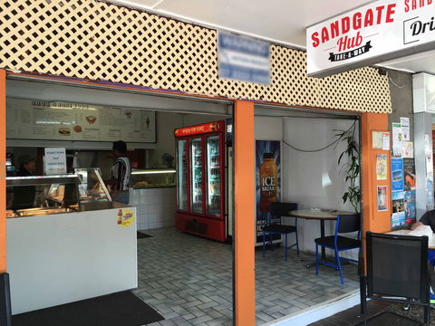 Sandgate Hub Takeaway - Tourism Cairns 0