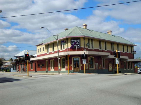 Roma Bar - Tourism Cairns 0