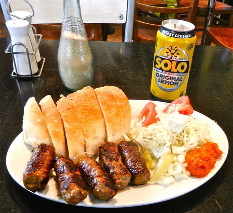 Ditzy Dani's Cafe - Tourism Cairns 0