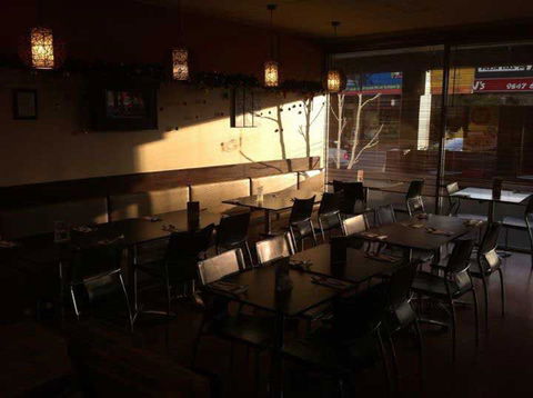 Ghin Thai Cafe Restaurant - Tourism Cairns 0