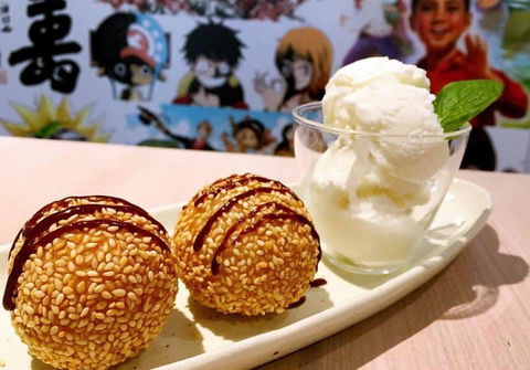 Le Festin Cafe - Tourism Cairns 0