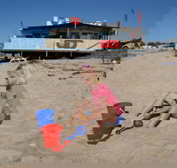 Port Vincent Kiosk - Tourism Cairns