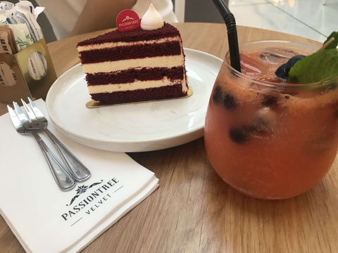 Passiontree Velvet - Broadbeach - Tourism Cairns 0