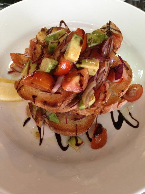 Rosetti's Cafe - Tourism Cairns 0