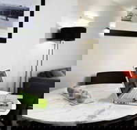 The Bradley - Mercure Sydney International Airport - Tourism Cairns