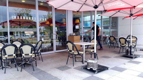 Kooinda Brewery Bar - Tourism Cairns 0