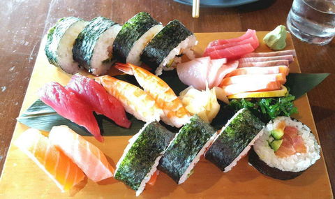 Sakana Sushi Bar - Tourism Cairns 0