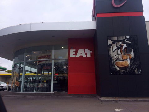 Brumby's Bakery - Richmond - Tourism Cairns 0