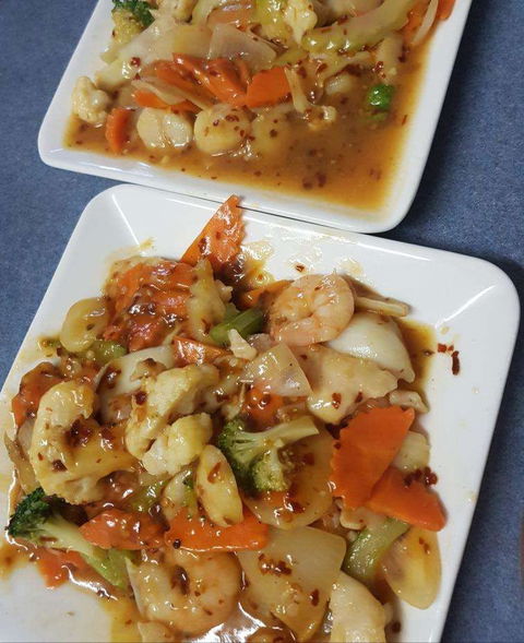 Harvest Lakes BBQ Chinese - Tourism Cairns 0