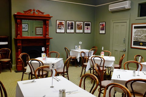 The American Creswick - Tourism Cairns 2