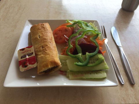 Clonmara Tea Rooms - Tourism Cairns 0
