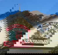 Min Palace Chinese and Thai Restaurant