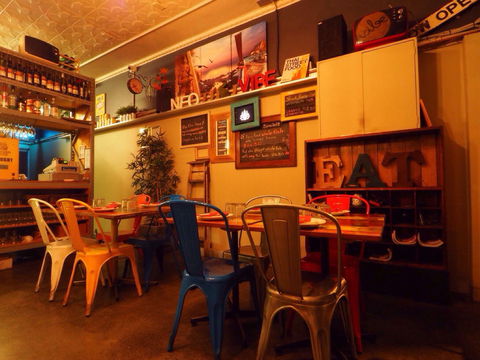 Neo Thai Vibe - Tourism Cairns 0