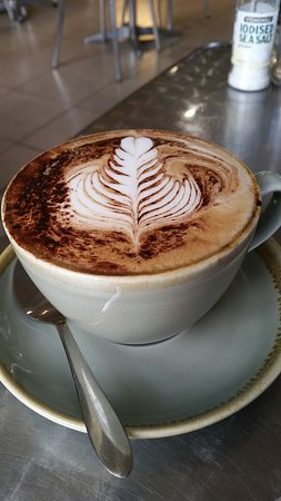 Black Sheep Caffe - Tourism Cairns 0