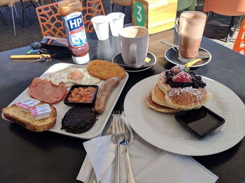 Chippy's Fish Cafe - Jindalee - Tourism Cairns 0