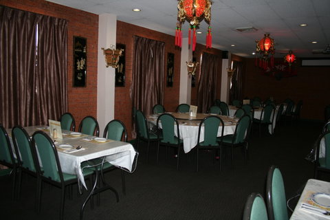 Dragon Phoenix Restaurant - Tourism Cairns 2