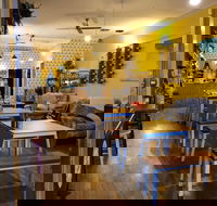 Food Wine Friends - Tourism Cairns