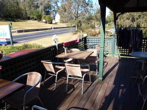 Leanne's Cafe - Tourism Cairns 1
