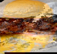 Sneaky Burger - Tourism Cairns