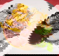 Stapleton's Restaurant - Tourism Cairns