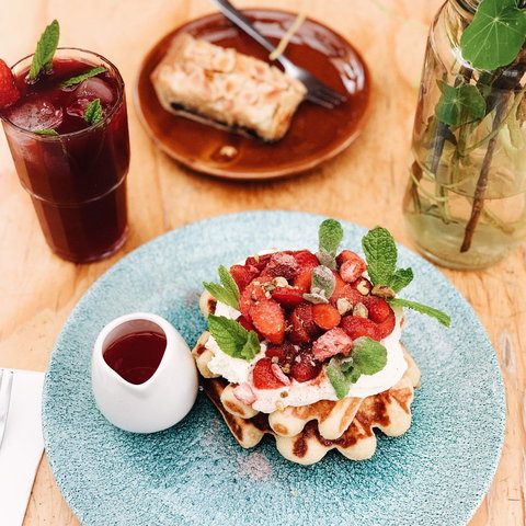 The General Food Store - Tourism Cairns 0