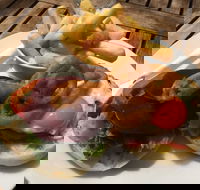 Whalers Galley Cafe - Tourism Cairns