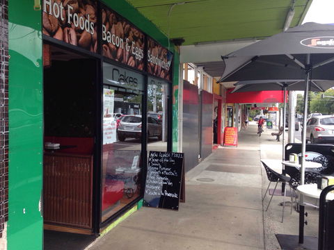 Cafe Bordeaux - Tourism Cairns 0
