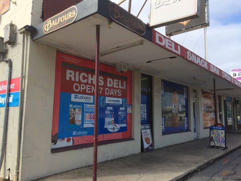 Naked Fish - Tourism Cairns 0