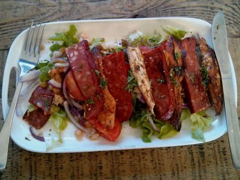 Oodies Cafe - Tourism Cairns 0
