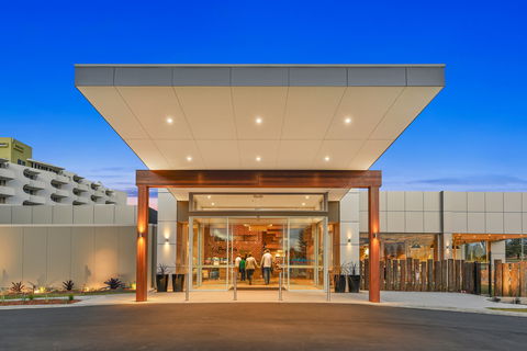 Port City Bowling Club - Tourism Cairns 0