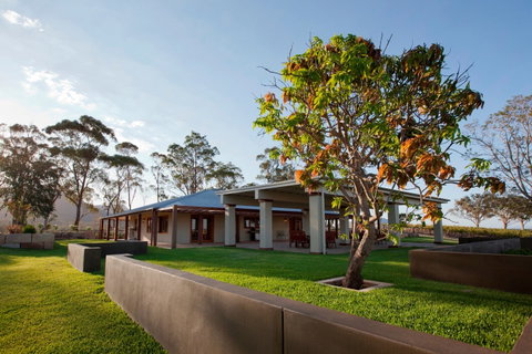 Thomas Allen Wines - Tourism Cairns 2
