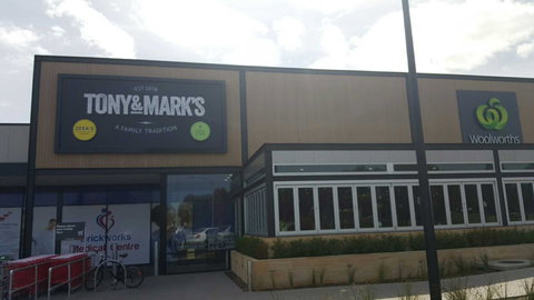 Zeea's Eatery - Tourism Cairns 0