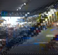 Lou's Cafe Restaurant