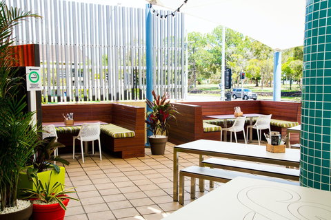 The Boyz Portarlington Fish & Chips - Tourism Cairns 0