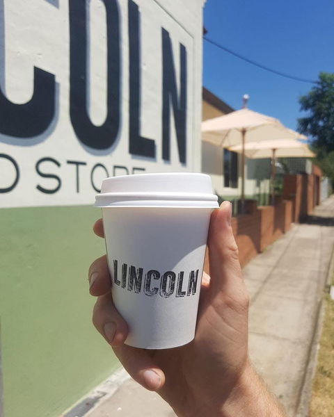 Lincoln Food Store - Tourism Cairns 0