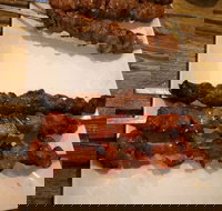 Lu's BBQ - Tourism Cairns