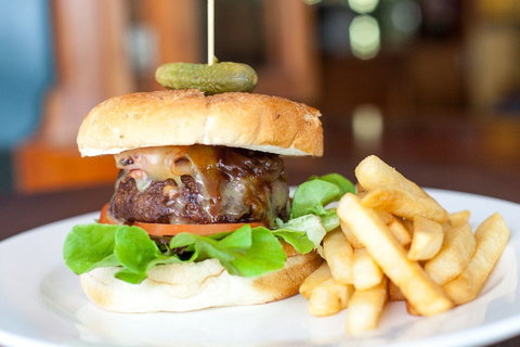 Paddy's Pub And Grill - Tourism Cairns 0