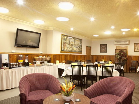 Endeavor Motel Restaurant - Tourism Cairns 0