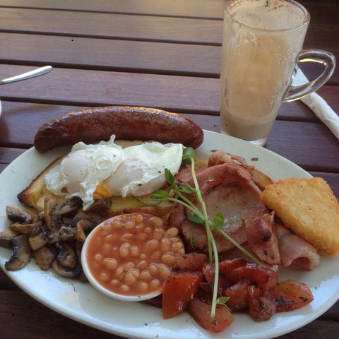Hardware Cafe - Tourism Cairns 0