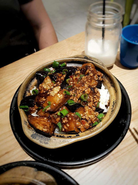 Qian Taste - Tourism Cairns 0