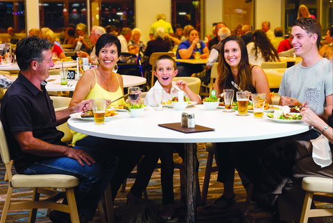 Hervey Bay RSL - Tourism Cairns 0