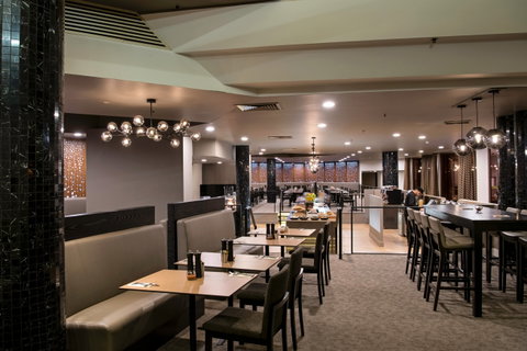 Saltbush Restaurant At DoubleTree By Hilton Alice Springs - Tourism Cairns 0